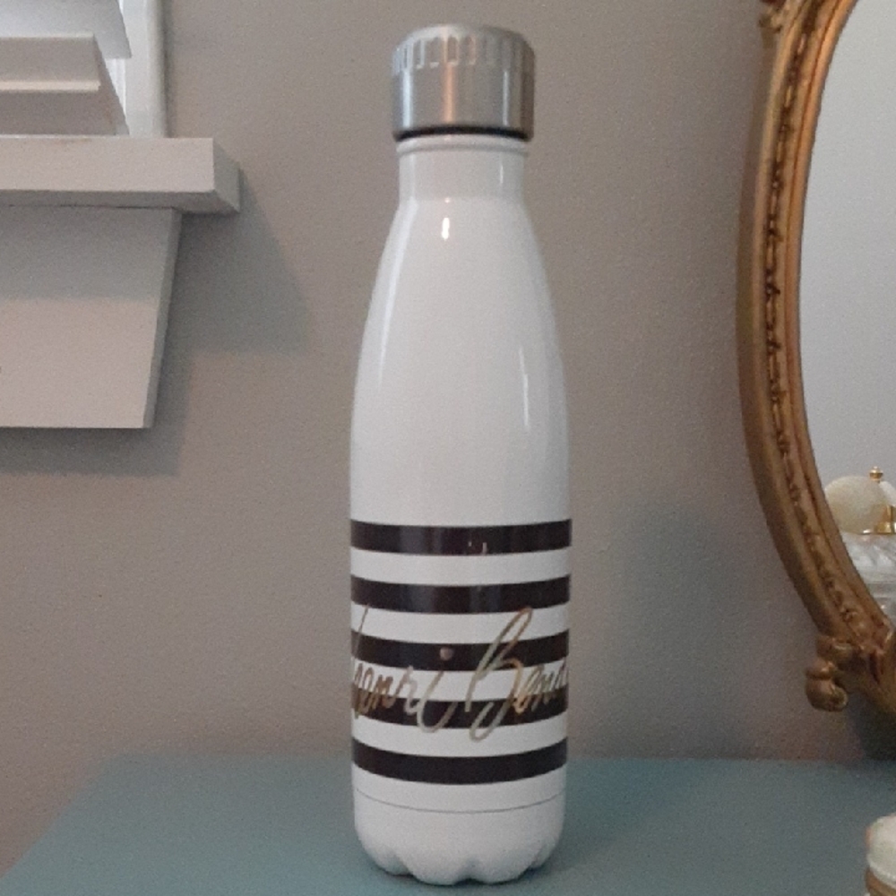 Brand New! Henri Bendel